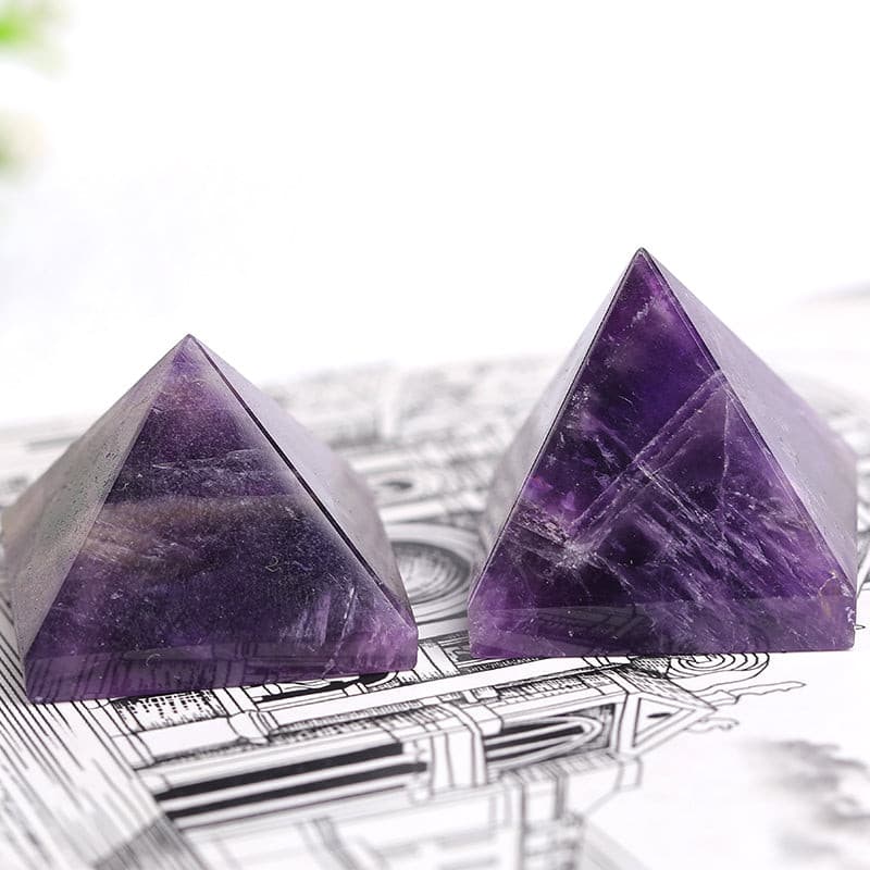 1pc Natural Dream Amethyst Pyramid Healing Crystal Chakra Brazil.