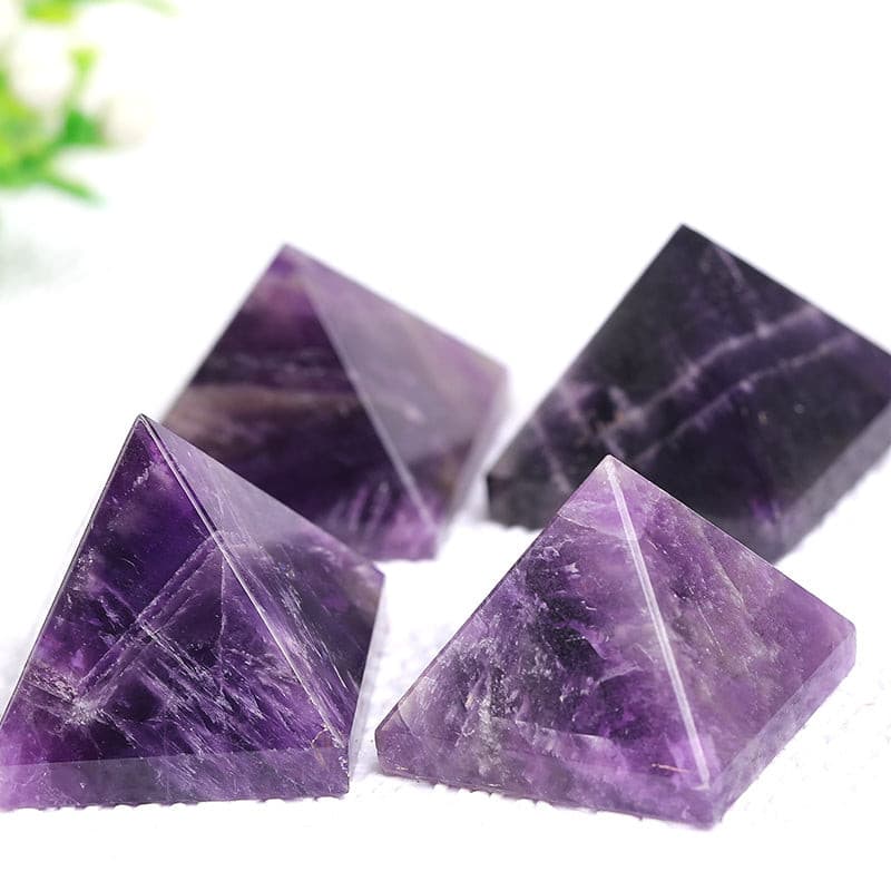 1pc Natural Dream Amethyst Pyramid Healing Crystal Chakra Brazil.