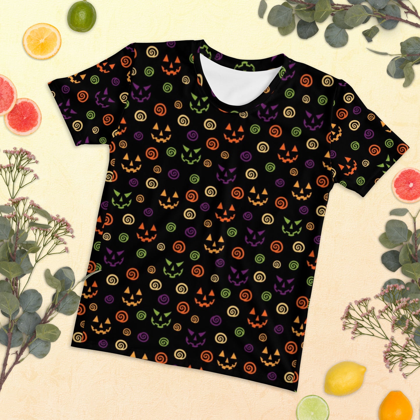 Halloween Jack o lantern print Women's T-shirt.