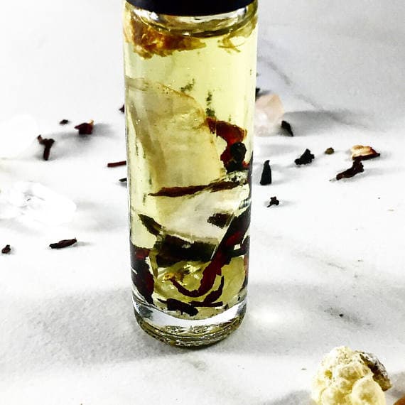 Essential Oil Blend with Crystals Frankincense.