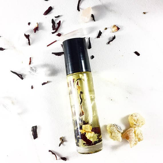 Essential Oil Blend with Crystals Frankincense.